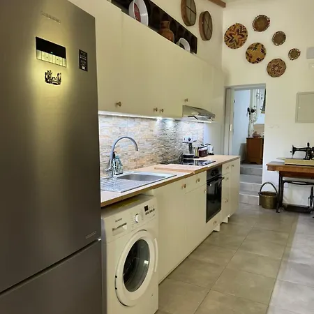 Holiday home Maria's Paliomylos House